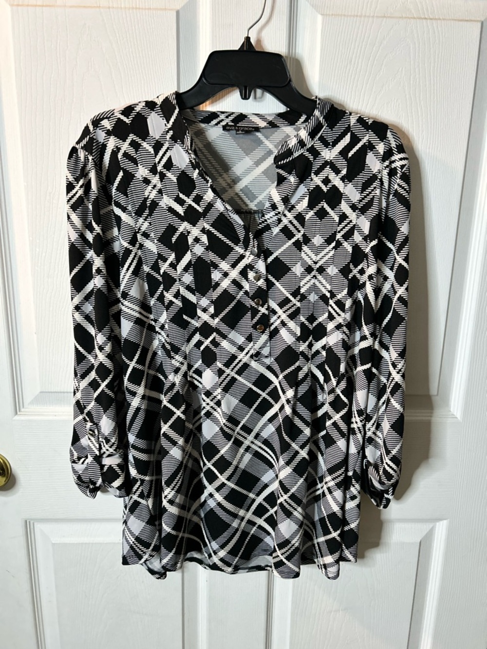 Ava & Grace Black & White Plaid V-Neck Women’s Blouse